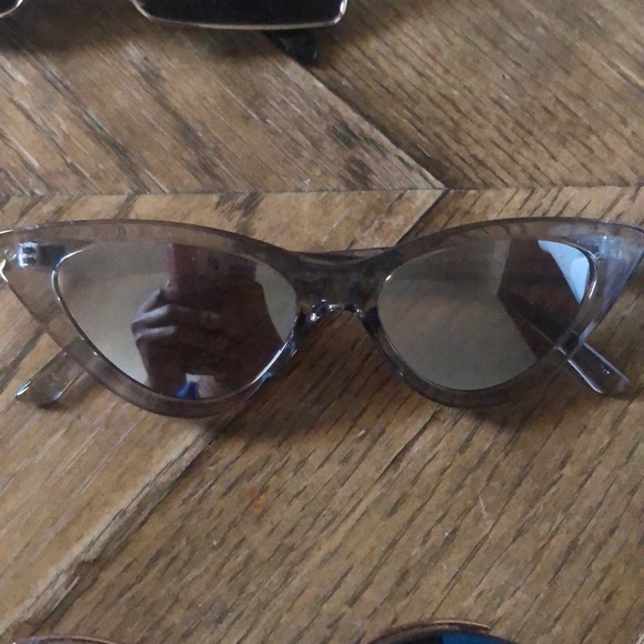 Sunglasses - Picture 2 of 6